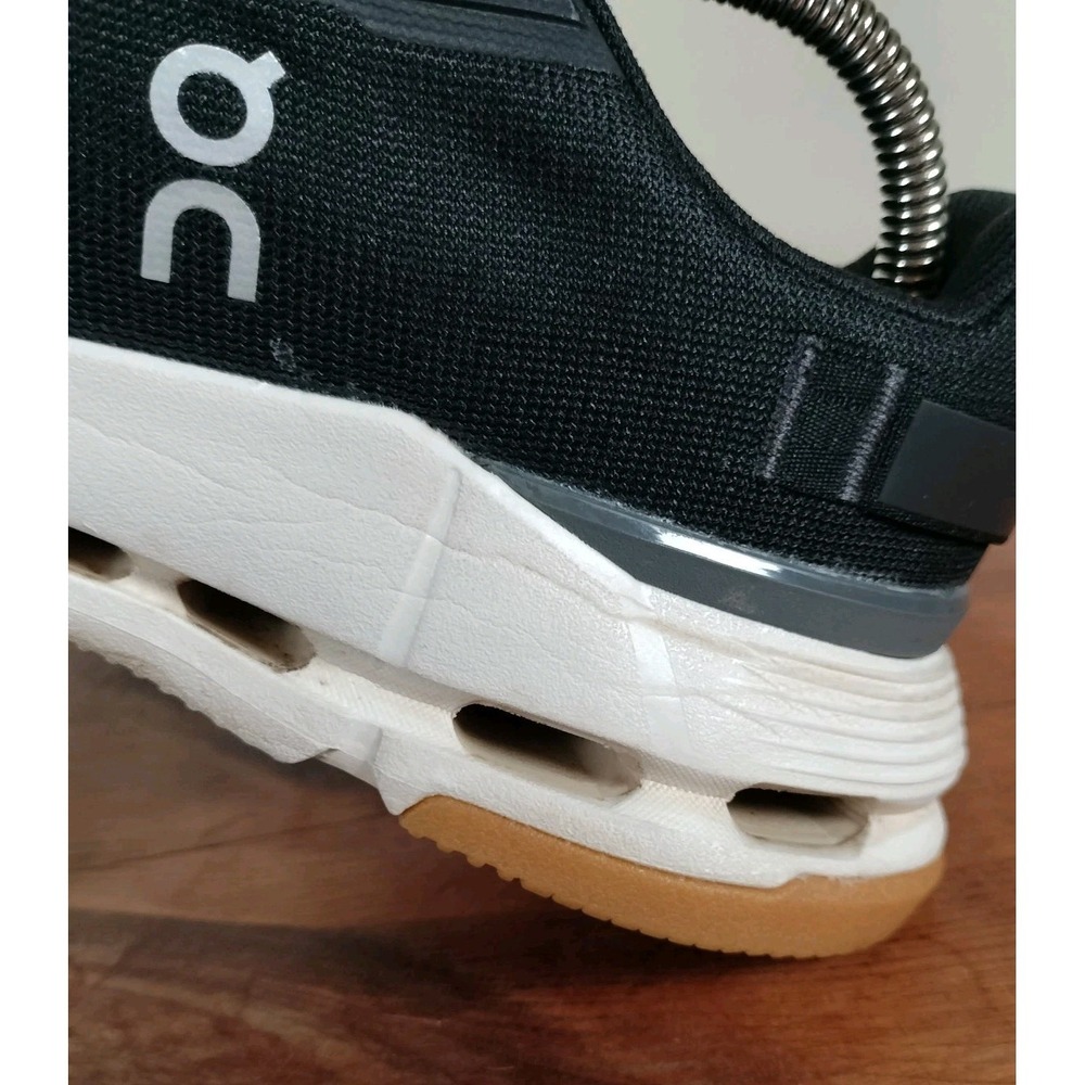 On Cloud 5 Coast Women's Shoes Size 9.5 Black White Mesh Athleisure Travel - Picture 8 of 11